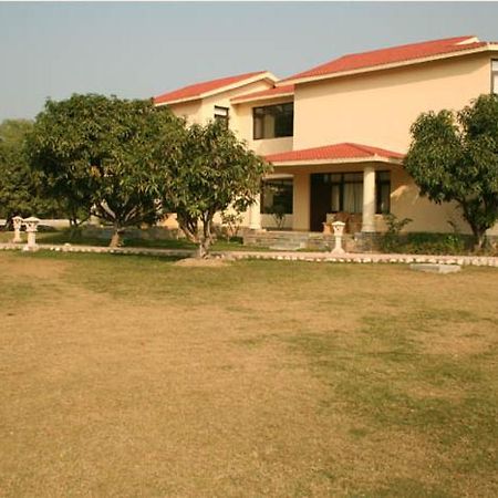 Nadiya Parao Garjia Exterior photo