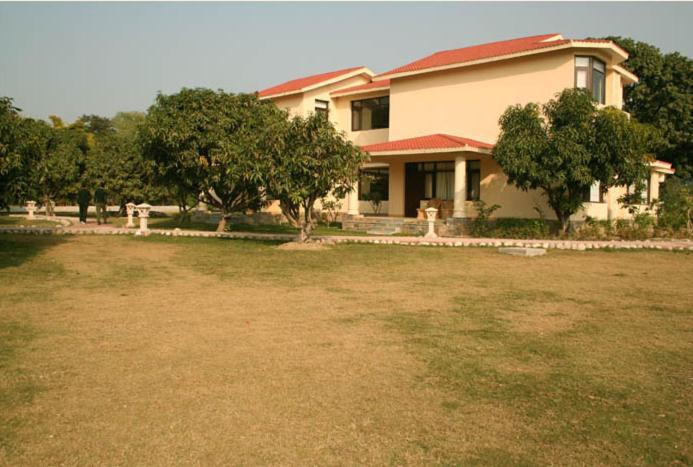 Nadiya Parao Garjia Exterior photo